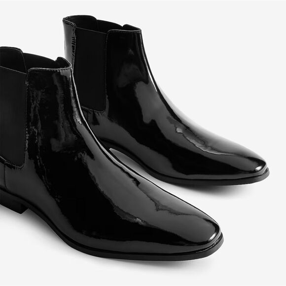 🆕👢 Express Genuine Patent Leather Chelsea Boots, Black - Picture 1 of 5